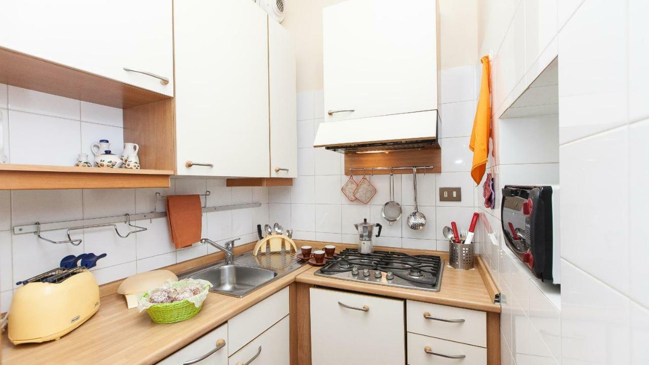 Vakantiehuis Alloggio Via Del Governo Vecchio 34